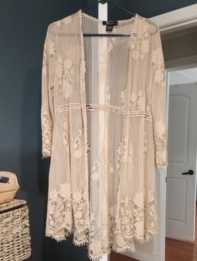 Miss Chievous Sheer Lace Kimono in Cream